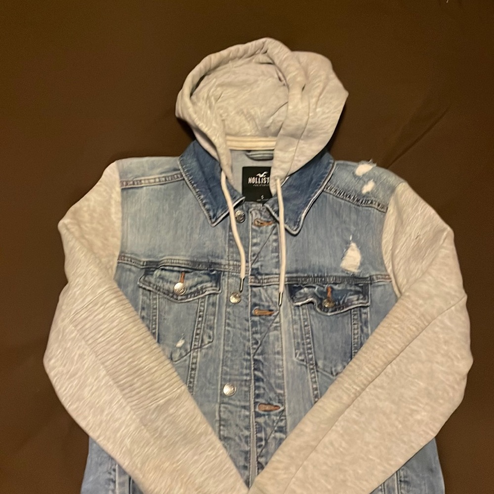 Hollister denim jacket hoodie size small